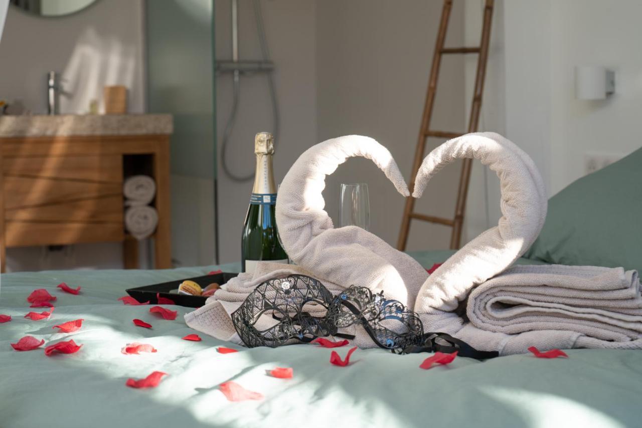 Velaux Lovina Chambre De Charme Avec Jaccuzi מראה חיצוני תמונה